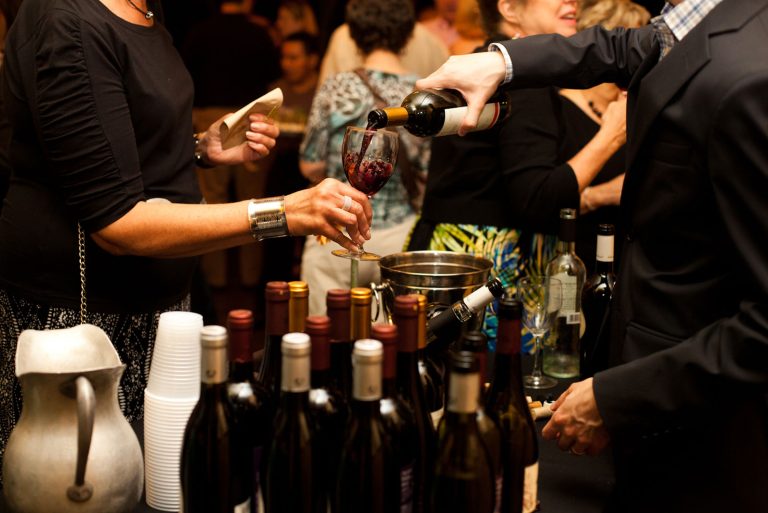 Το “Thessaloniki Wine Selfie” έρχεται στην Αποθήκη Γ΄ στο Λιμάνι