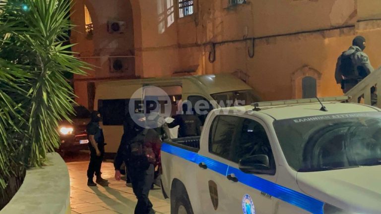Χανιά: Το μεσημέρι οι ανακοινώσεις για το μαφιόζικο δίκτυο – Είχαν μοιράσει την παράνομη δράση τους, στο «κάδρο» των ερευνών άλλα 40 άτομα