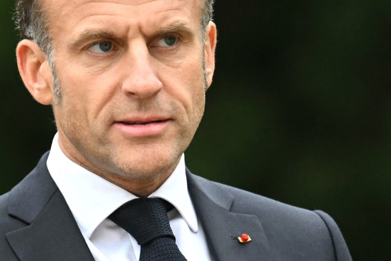Γαλλία: Η κατάρρευση του Μακρόν αποδυναμώνει την Ευρώπη