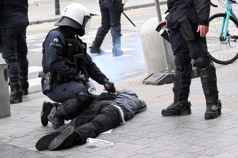 Βέλγιο: Ο υπουργός Προϋπολογισμού παραιτήθηκε με email εν μέσω ακυβερνησίας στη χώρα