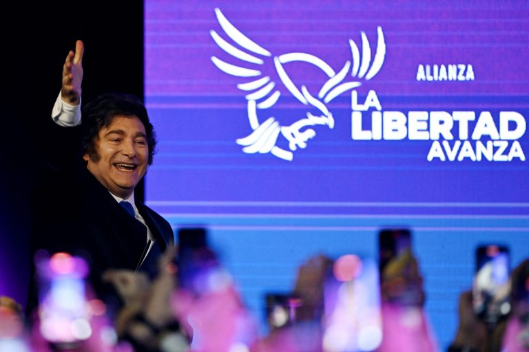 Αργεντινή: Πέρασε με επιτυχία το τέστ των εκλογών ο Μιλέι – Πανηγυρίζει ο Τραμπ
