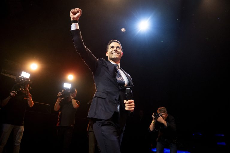 Εκλογές στην Ολλανδία: Πρώτο το κεντρώο φιλελεύθερο κόμμα D66, σύμφωνα με exit polls – Δεύτερος ο Βίλντερς