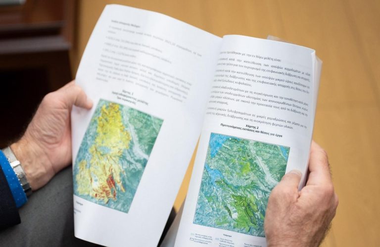 Συνεργασία κράτους και ιδιωτικού τομέα για την άμεση αντιδιαβρωτική προστασία της Αχαΐας μετά τις πυρκαγιές