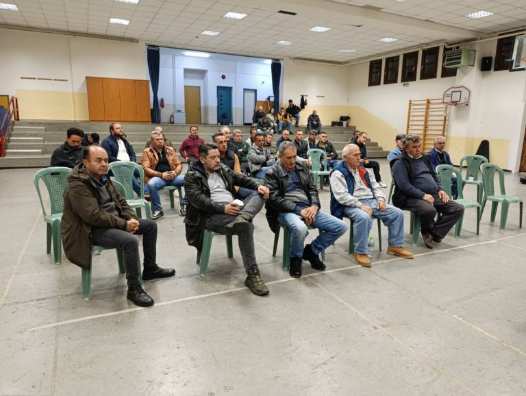 Σύσκεψη αγροτών στο Πήλιο για τα προβλήματα στις καλλιέργειες