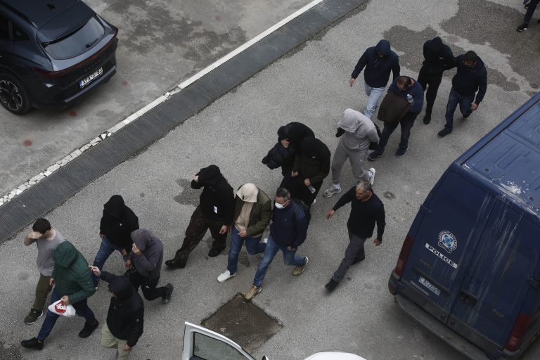 ΟΠΕΚΕΠΕ: Ελεύθεροι με όρους οι 11 πρώτοι συλληφθέντες – Στα πρότυπα της μαφίας το ξέπλυμα του βρόμικου χρήματος