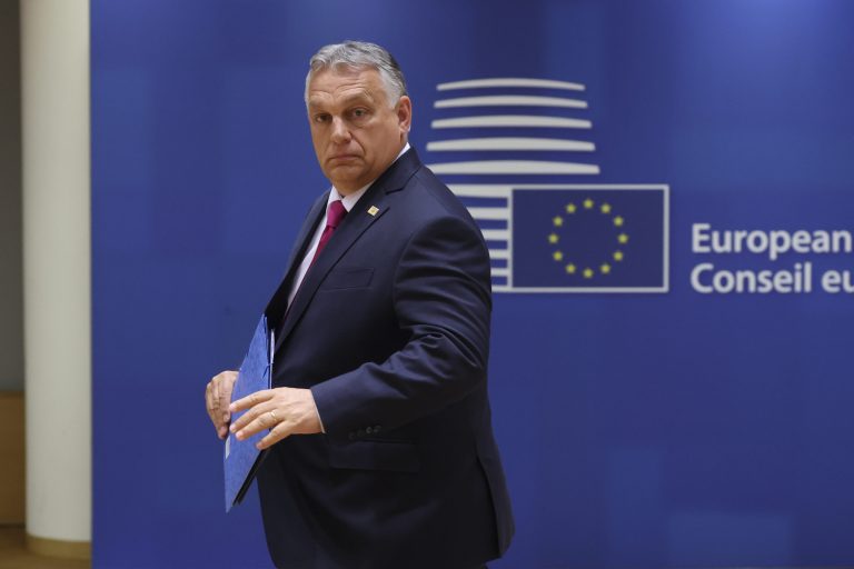 Συνάντηση του Βίκτορ Όρμπαν με τον Πάπα και την Τζόρτζια Μελόνι σήμερα σε Βατικανό και Ρώμη