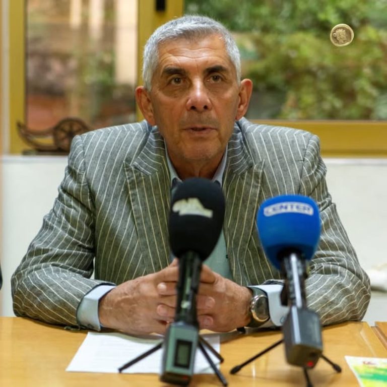 Καβάλα: Προετοιμασίες για τα Χριστούγεννα