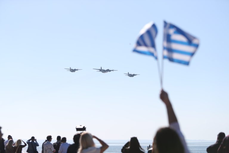 Θεσσαλονίκη: Διελεύσεις πτητικών μέσων της Πολεμικής Αεροπορίας