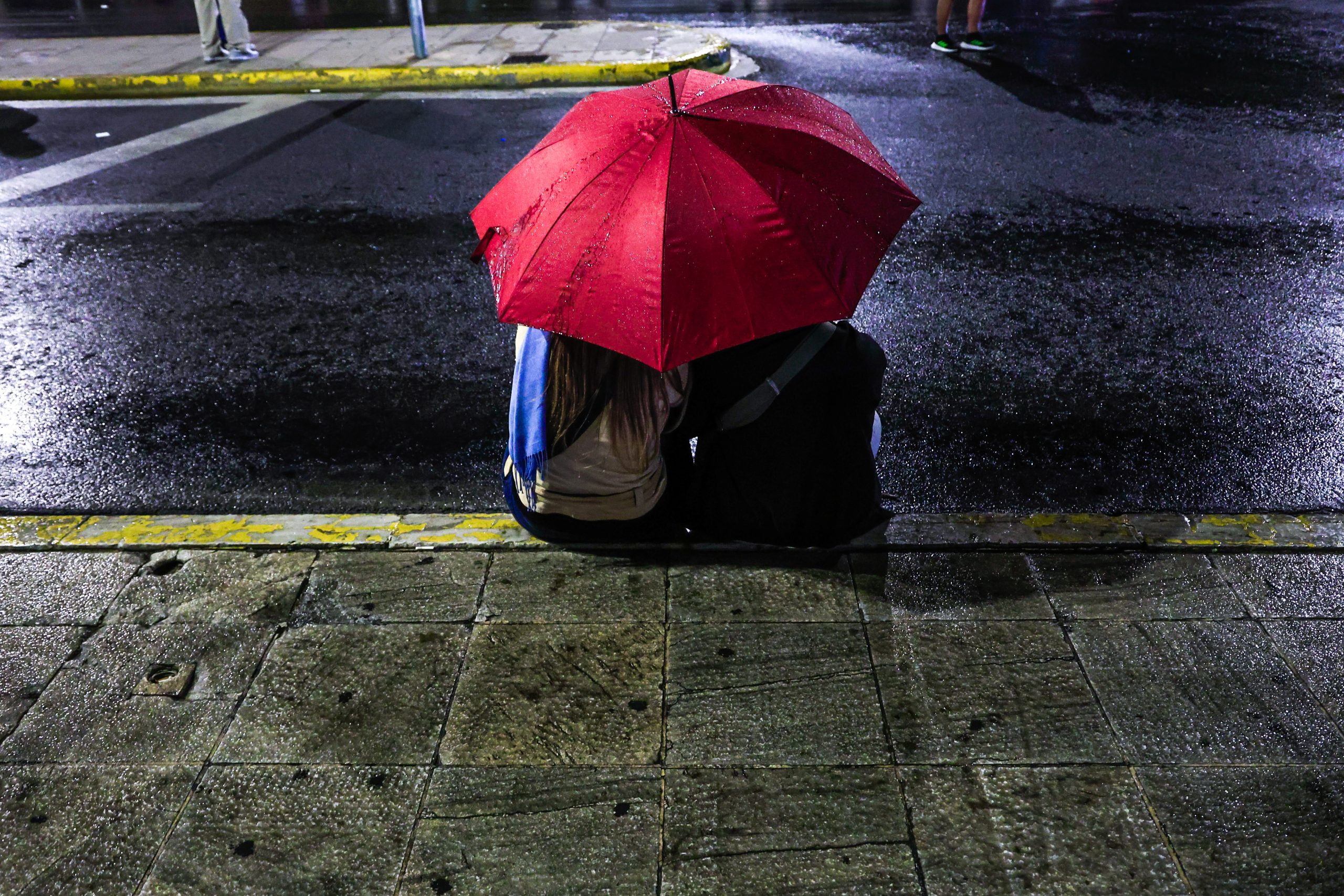 ΒΡΟΧΗ ΣΤΗΝ ΑΘΗΝΑ (ΓΙΩΡΓΟΣ ΚΟΝΤΑΡΙΝΗΣ/EUROKINISSI)