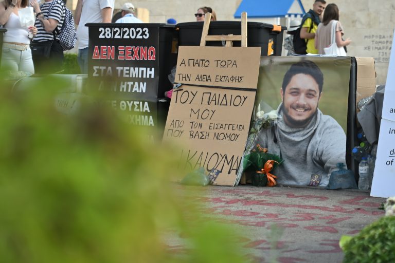 Πάνος Ρούτσι: Έχει χάσει 10 κιλά, η υγεία του βεβαρημένη, αυξημένος κίνδυνος για σοβαρές επιπλοκές, λένε οι γιατροί που τον εξέτασαν