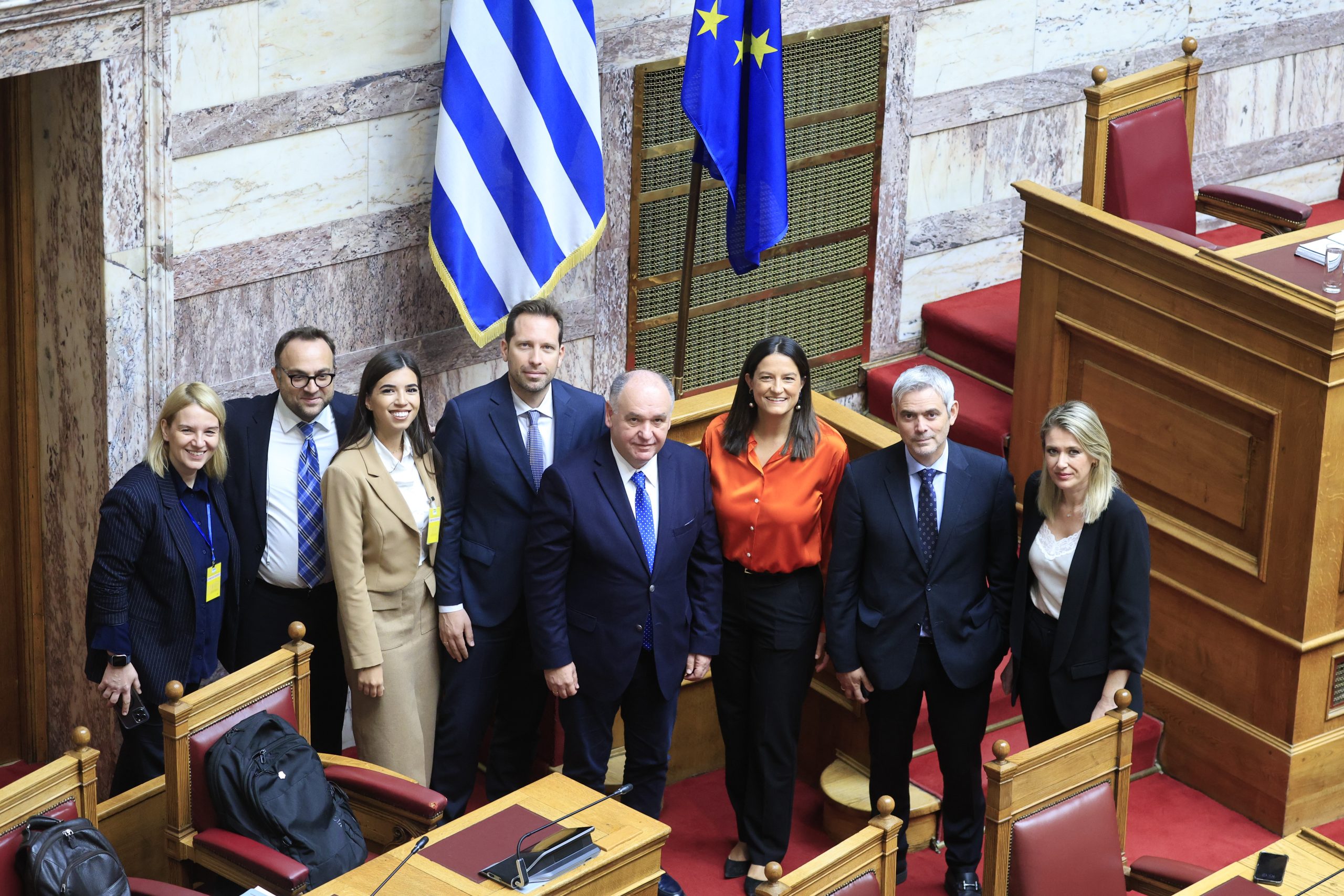 Ψηφίστηκε το νομοσχέδιο του υπουργείου Εργασίας για το 13ωρο