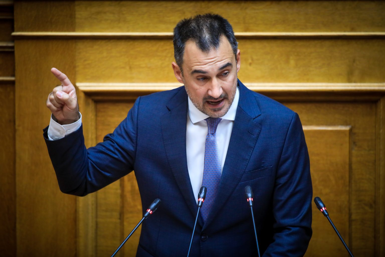 Α. Χαρίτσης: Η κυβέρνηση οδηγεί σε πλήρη υποβάθμιση τον διεθνές ρόλο της χώρας και συγκροτεί σχέσεις εξάρτησης