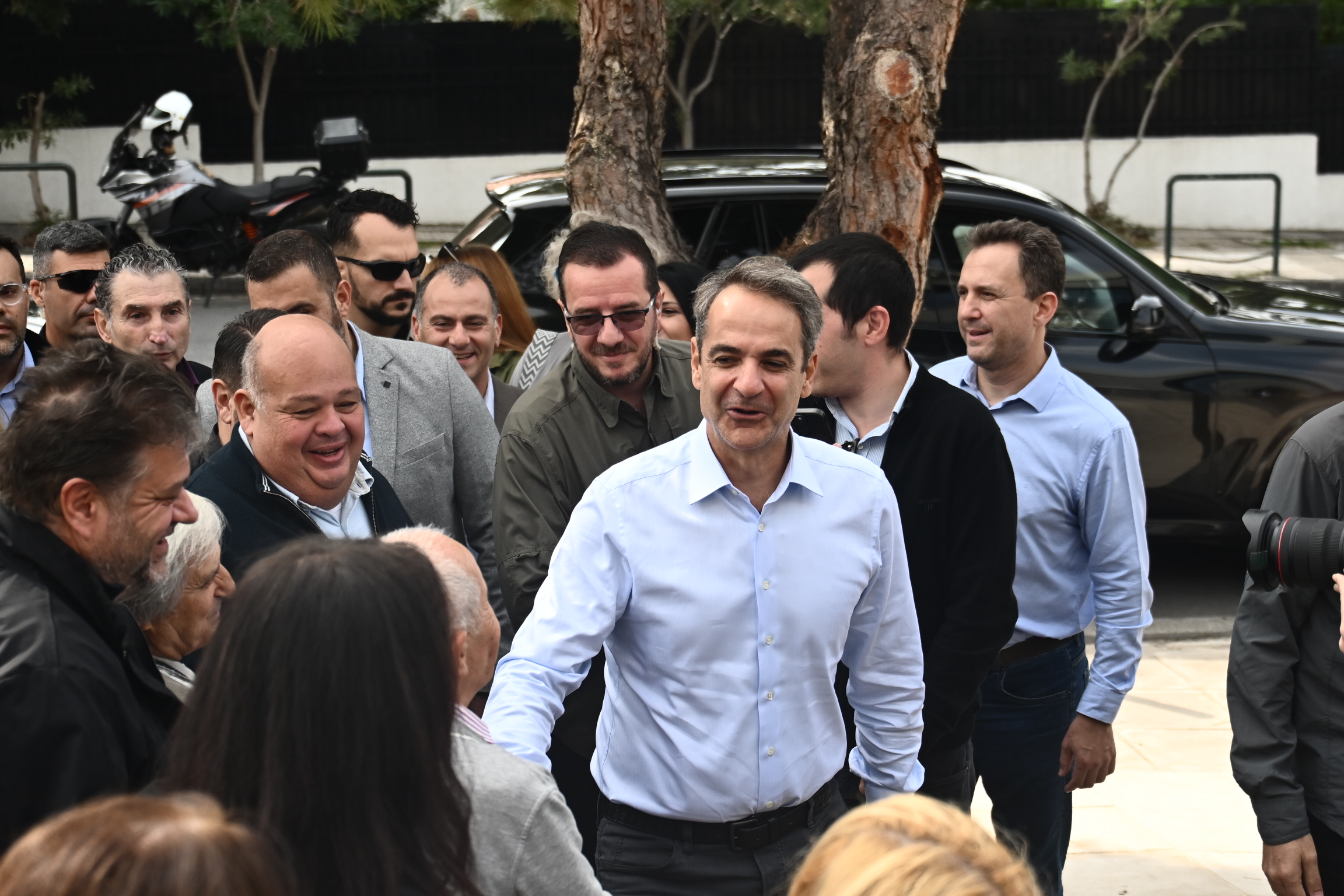 [381243] ΕΠΙΣΚΕΨΗ ΤΟΥ ΠΡΩΘΥΠΟΥΡΓΟΥ ΚΥΡΙΑΚΟΥ ΜΗΤΣΟΤΑΚΗ ΣΤΟ ΑΝΑΚΑΤΑΣΚΕΥΑΣΜΕΝΟ ΚΛΕΙΣΤΟ ΓΥΜΝΑΣΤΗΡΙΟ ΝΕΑΣ ΠΕΝΤΕΛΗΣ (ΚΩΣΤΑΣ ΤΖΟΥΜΑΣ / EUROKINISSI)