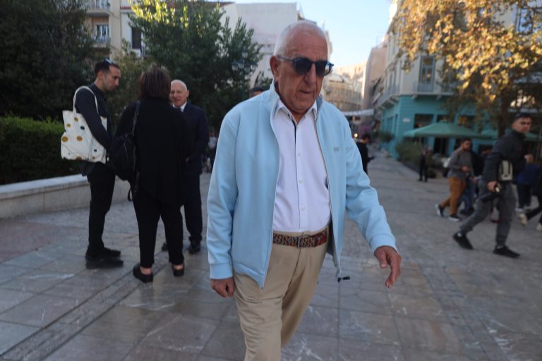 Νικήτας Κακλαμάνης για Διονύση Σαββόπουλο: Υπήρξε μοναδικός και γι’ αυτό θα παραμείνει αναντικατάστατος