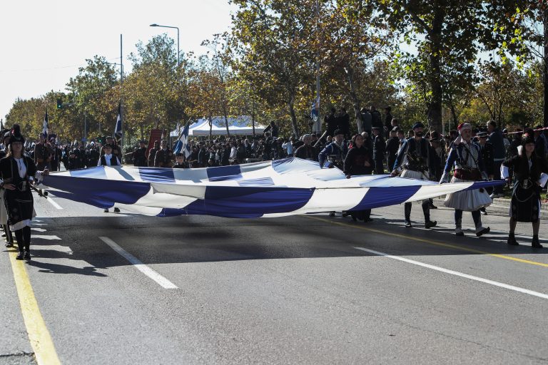 Θεσσαλονίκη-Στρατιωτική παρέλαση: Τι δήλωσαν Α.Τζιτζικώστας, Α.Αηδονά, Στ. Αγγελούδης