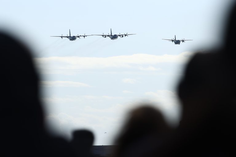 Μεγαλειώδης η στρατιωτική παρέλαση στη Θεσσαλονίκη: Επίδειξη ισχύος και τεχνολογίας από τις Ένοπλες Δυνάμεις, επίσημη «πρώτη» για τα ελληνικής κατασκευής anti-drone συστήματα