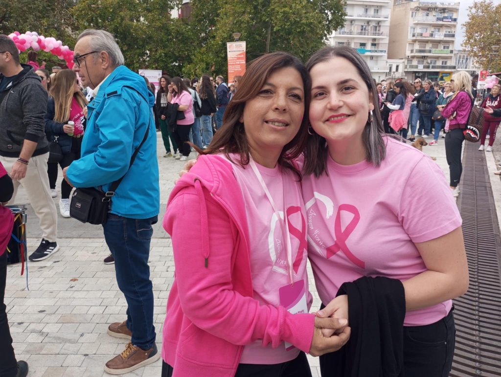 “Ροζ ποτάμι” πλημμύρισε την Κομοτηνή