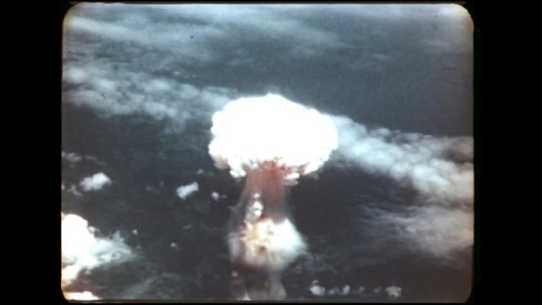 «Σ’ έναν πυρηνικό πόλεμο, χάνει ολόκληρη η ανθρωπότητα» – Επιζώντες της ατομικής βόμβας βάλουν κατά Τραμπ (video)