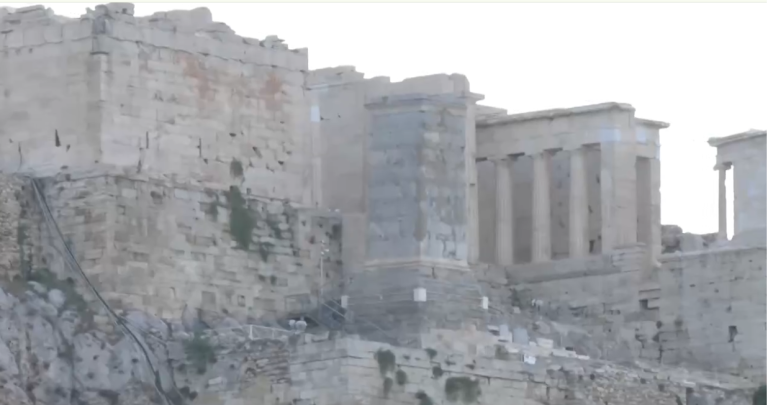 Ακρόπολη: Χωρίς σκαλωσιές ο Παρθενώνας μετά από 15 χρόνια εργασιών