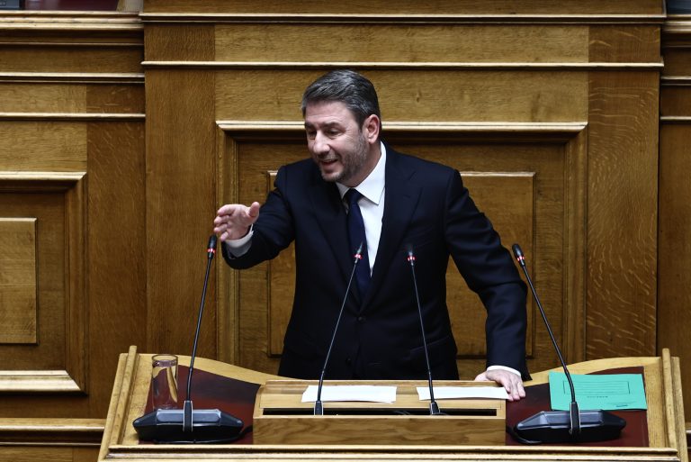 Ν. Ανδρουλάκης για Άγνωστο Στρατιώτη: Εργαλειοποιείτε ένα σύμβολο ενότητας για να διχάσετε την κοινωνία και τους πολίτες
