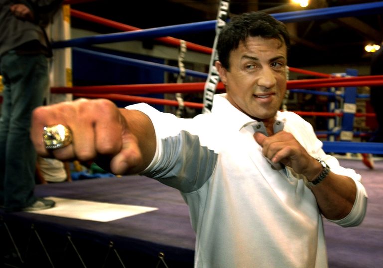 Ξεκίνησαν τα γυρίσματα του «I play Rocky» – Η εντυπωσιακή ομοιότητα του πρωταγωνιστή με τον νεαρό Σιλβέστερ Σταλόνε