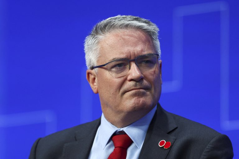 ΟΟΣΑ: Κίνδυνος υποχώρησης της παγκόσμιας ανάπτυξης