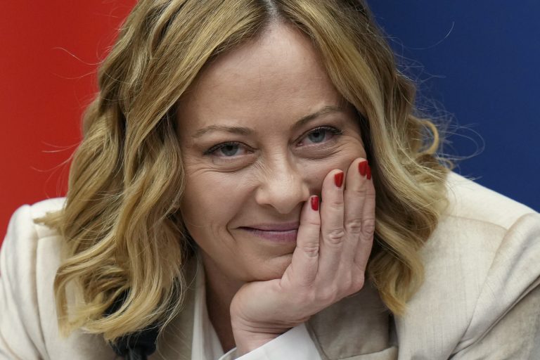 Η Μελόνι σταθερά πρώτη: Στο 30,3% τα «Αδέλφια της Ιταλίας» – Το Δημοκρατικό Κόμμα στο 22,2%