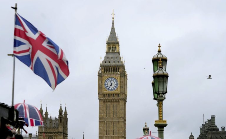 Βρετανία: Άρση των κυρώσεων κατά του προέδρου της Συρίας και του υπουργού Εσωτερικών