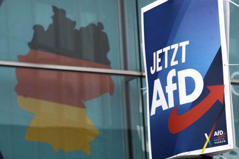 Γερμανία: Πρώτη η AfD και σε νέα δημοσκόπηση – Τα κόμματα του κυβερνητικού συνασπισμού στο χειρότερο ποσοστό τους από τις εκλογές