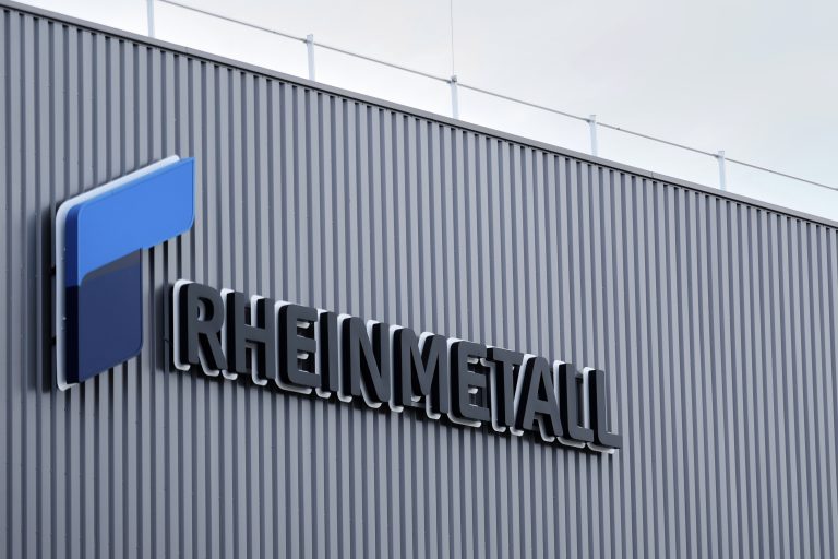 Βουλγαρία και Rheinmetall υπογράφουν συμφωνία για την κατασκευή εργοστασίου παραγωγής πυρίτιδας και πυρομαχικών