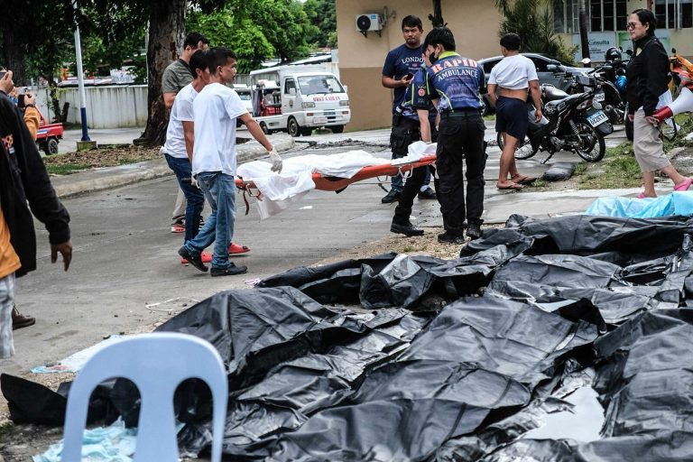 Σεισμός Φιλιππίνες: Τουλάχιστον 69 νεκροί από τα 6,9 Ρίχτερ – Η στιγμή που «χτυπάει» ο «Εγκέλαδος» (Βίντεο)