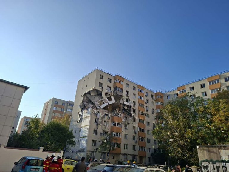Βουκουρέστι: Τουλάχιστον δυο νεκροί από έκρηξη σε πολυκατοικία – Κατέρρευσαν δυο όροφοι