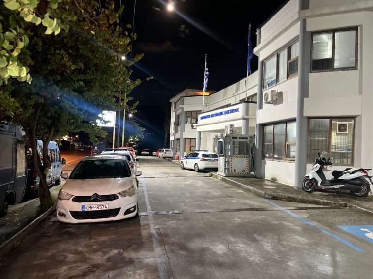 Διπλή δολοφονία στη Φοινικούντα: Στην Καλαμάτα οι δύο 22χρονοι συλληφθέντες – Οι εκβιασμοί και το σκοτεινό μυστικό, ξετυλίγεται το κουβάρι