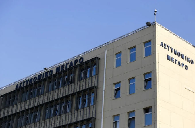 Θεσσαλονίκη: Καταθέτουν οι 34 από τους 37 συλληφθέντες στα στελέχη του τμήματος Βόρειας Ελλάδας του «ελληνικού FBI»