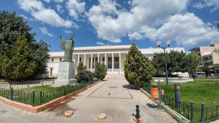 Kινητικότητα για το έργο ανάπλασης του δικαστικού μεγάρου της Κορίνθου