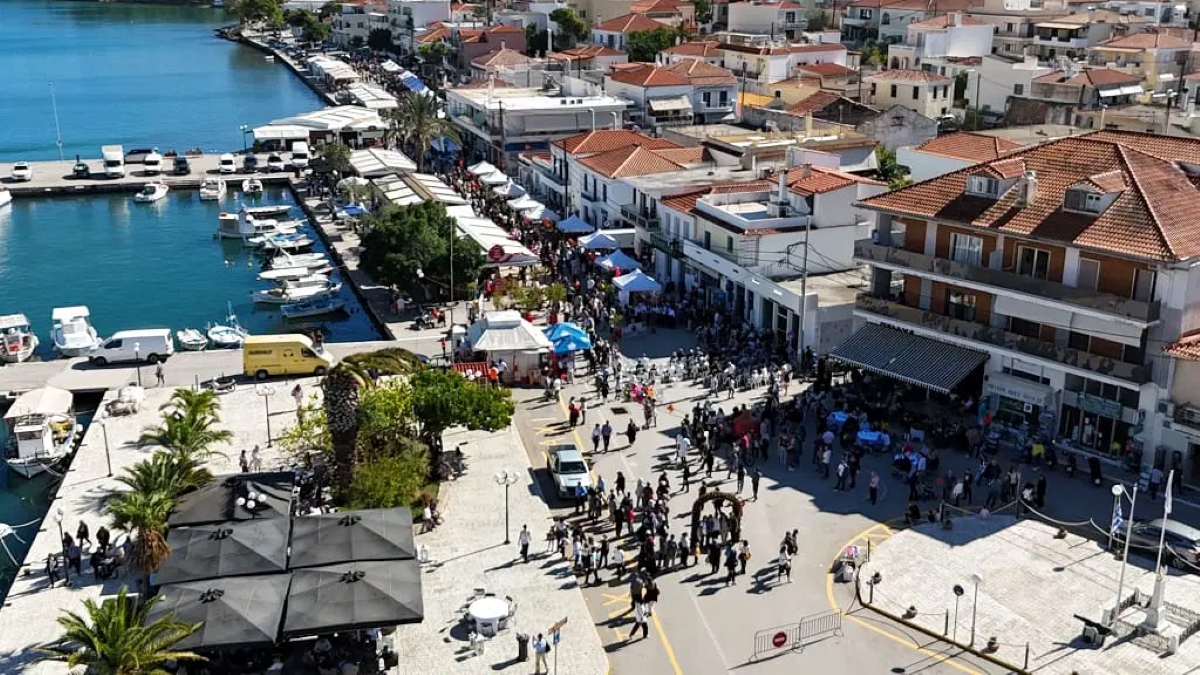 Προσέλκυσε μεγάλο κοινό η 14η εορτή ροδιού της Ερμιόνης