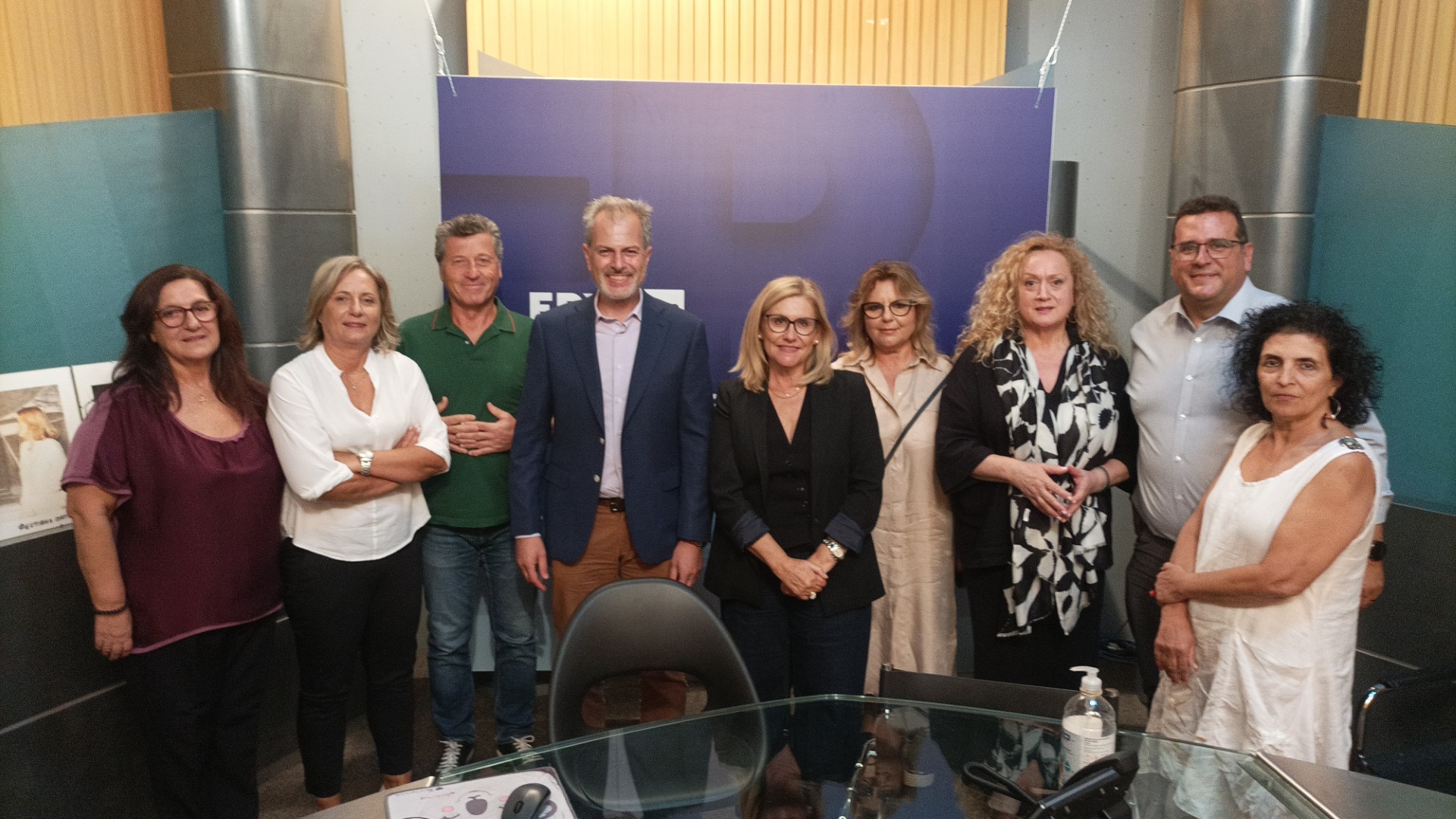 Τους περιφερειακούς σταθμούς της ΕΡΤ Πάτρας και Πύργου επισκέφτηκε ο πρόεδρος της ΕΡΤ Γιάννης Παπαδόπουλος