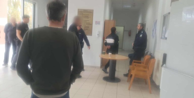 Ελεύθεροι με περιοριστικούς όρους οι τρεις συλληφθέντες για τον παράνομο ενταφιασμό αποβλήτων στη  Φιλιππιάδα