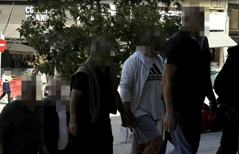 Θεσσαλονίκη: Μετέφεραν παράνομα αλκοόλ και φυτοφάρμακα με τουριστικά λεωφορεία – Παραπέμφθηκαν σε δίκη