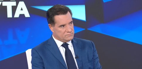 Ορκωμοσία Ελένης Χαμπέρη στο Δημοτικό Συμβούλιο Βόλου