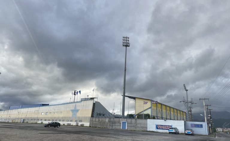 Δωρεάν είσοδος γυναικών στο παιχνίδι Αστέρας Άκτωρ – Κηφισιά με αφορμή την ημέρα κατά του καρκίνου του μαστού