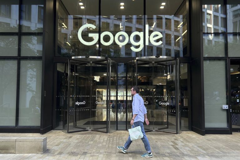«Φρένο» στην κυριαρχία της Google από τη Βρετανία: Νέοι κανονισμοί από την Αρχή Ανταγωνισμού