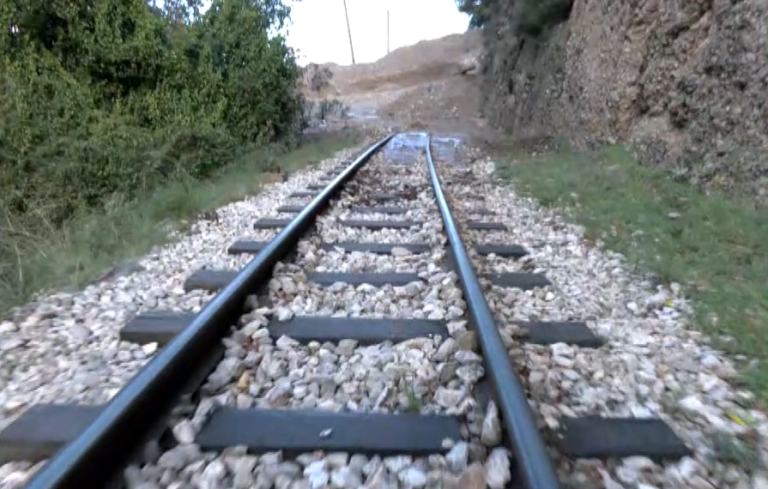 Αντιδράσεις για την πρόθεση μετατροπής της μετρικής σιδηροδρομικής γραμμής Πελοποννήσου σε ποδηλατόδρομο