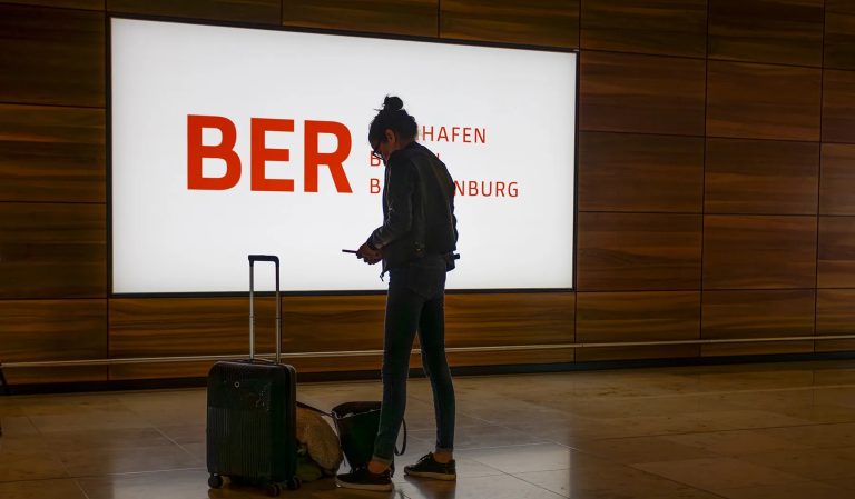 H Ελληνική Διασπορά στη Γερμανία – Νέα έρευνα από τη “διαΝΕΟσις” – Μόνο 9% σχεδιάζουν να γυρίσουν