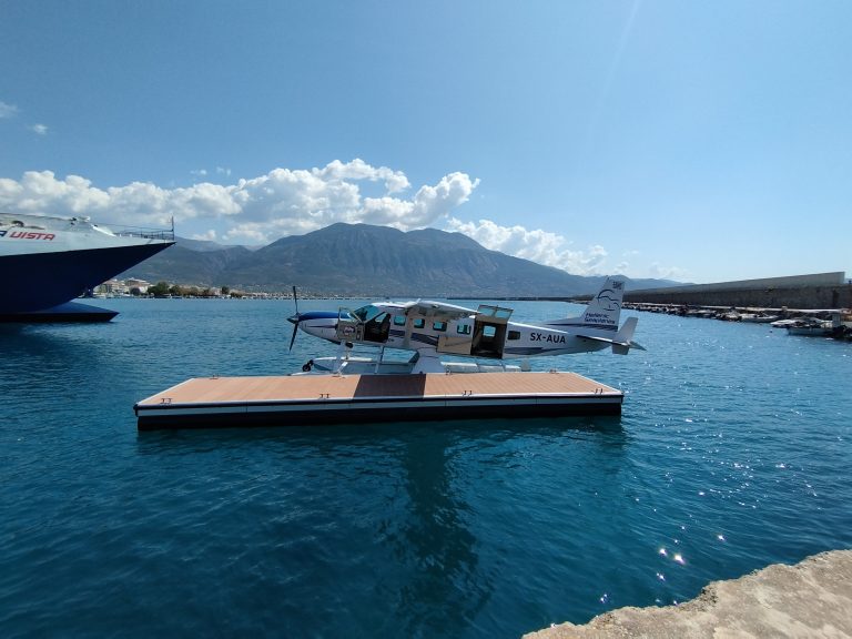 Άδεια για υδροπλάνα έλαβε το λιμάνι της Κυλλήνης