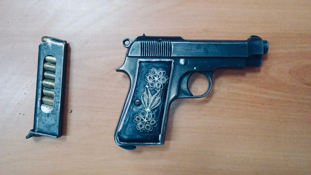 Αυτό είναι το όπλο που βρέθηκε θαμμένο στο προαύλιο των φυλακών Κορυδαλλού