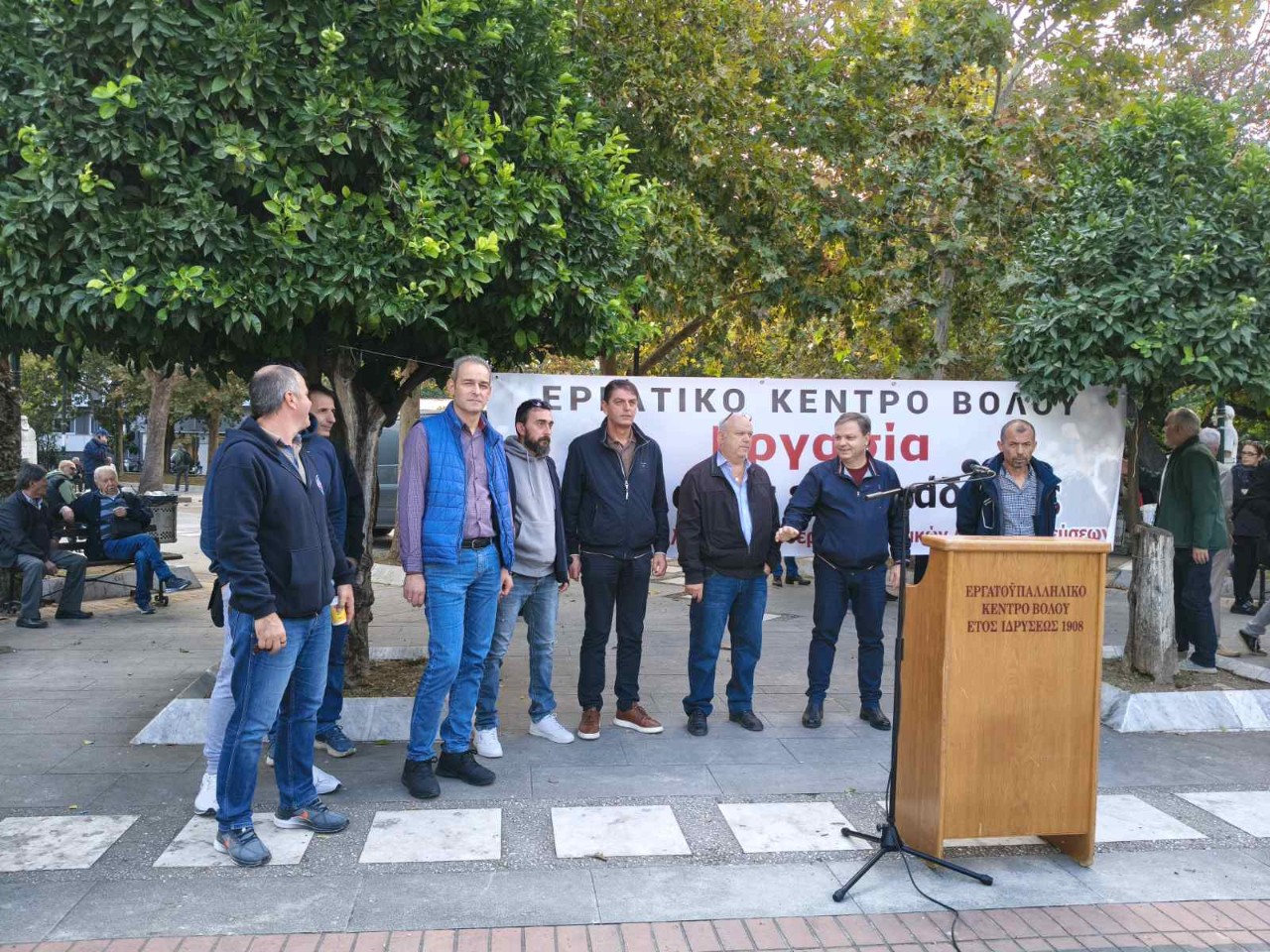 img-7e1a453c4b44bb85cb2cbe48d55d9057-v-copy-1280x960-1 Βόλος: Μικρή συμμετοχή στην απεργιακή συγκέντρωση ΕΚΒ και ΑΔΕΔΥ με επίκεντρο το νέο εργασιακό πλαίσιο