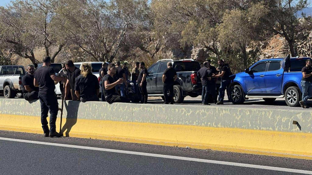 Ηράκλειο: Έκλεισε ο ΒΟΑΚ – Σε εξέλιξη οι κινητοποιήσεις αγροτοκτηνοτρόφων