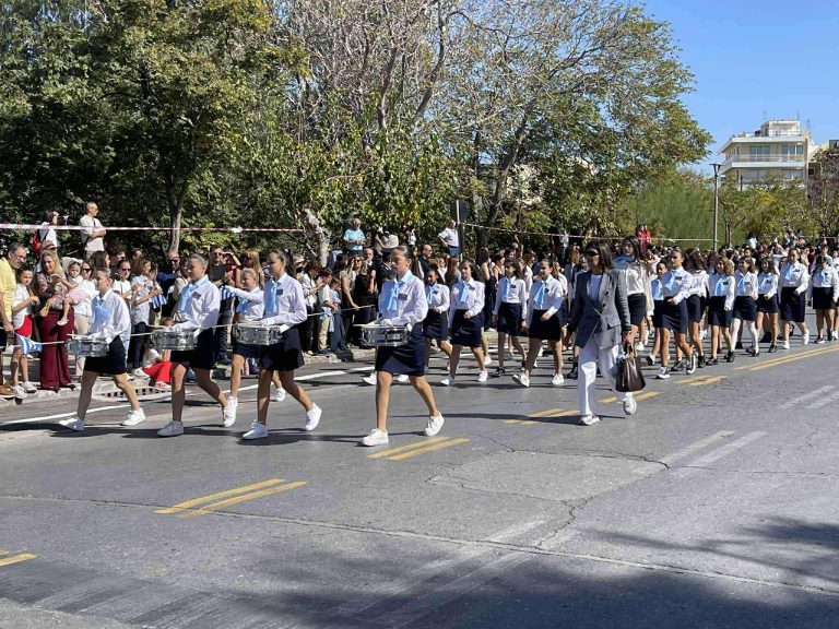 Ηράκλειο: Πλήθος κόσμου τίμησε την 85 επέτειο του «Όχι»