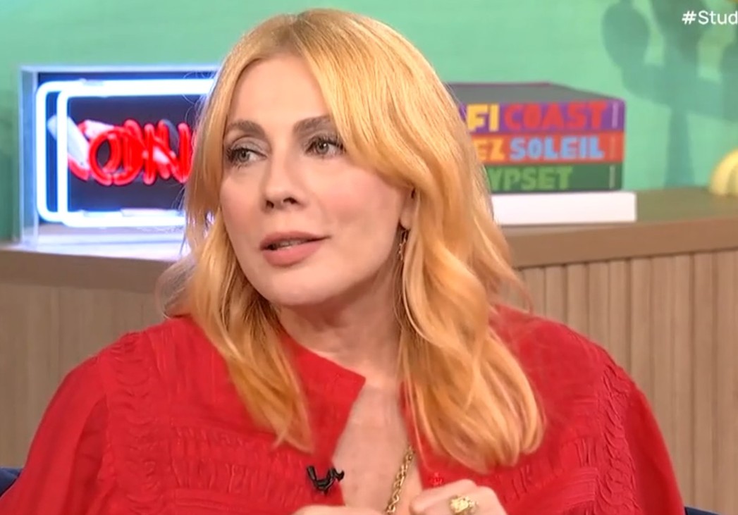 Σμαράγδα Καρύδη στο «Στούντιο 4»: Κοντά στις γιορτές θα βγει η επετειακή έκδοση του «Παρά Πέντε»